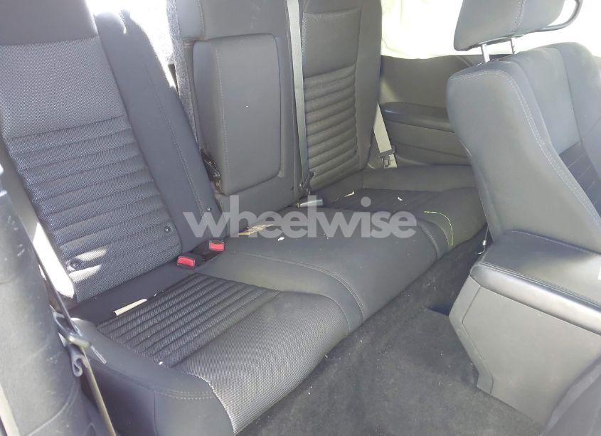 Photo 8 of 2014 Dodge Challenger SXT (VIN 2C3CDYAGXEH299743)