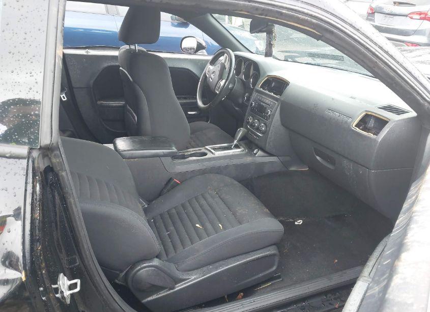 Photo 5 of 2012 Dodge Challenger R/T (VIN 2C3CDYBT0CH292762)