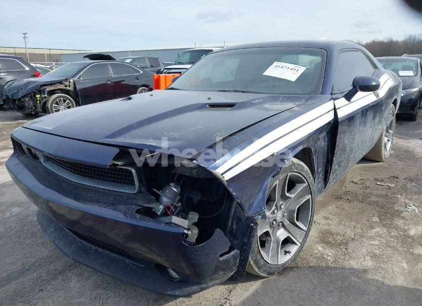 Photo 2 of 2013 Dodge Challenger R/T CLASSIC (VIN 2C3CDYBT2DH565993)