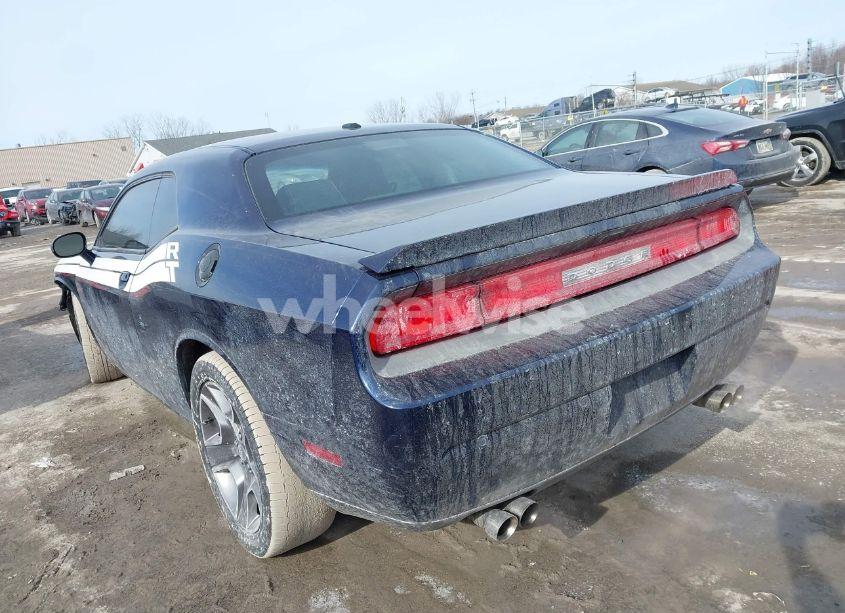 Photo 3 of 2013 Dodge Challenger R/T CLASSIC (VIN 2C3CDYBT2DH565993)