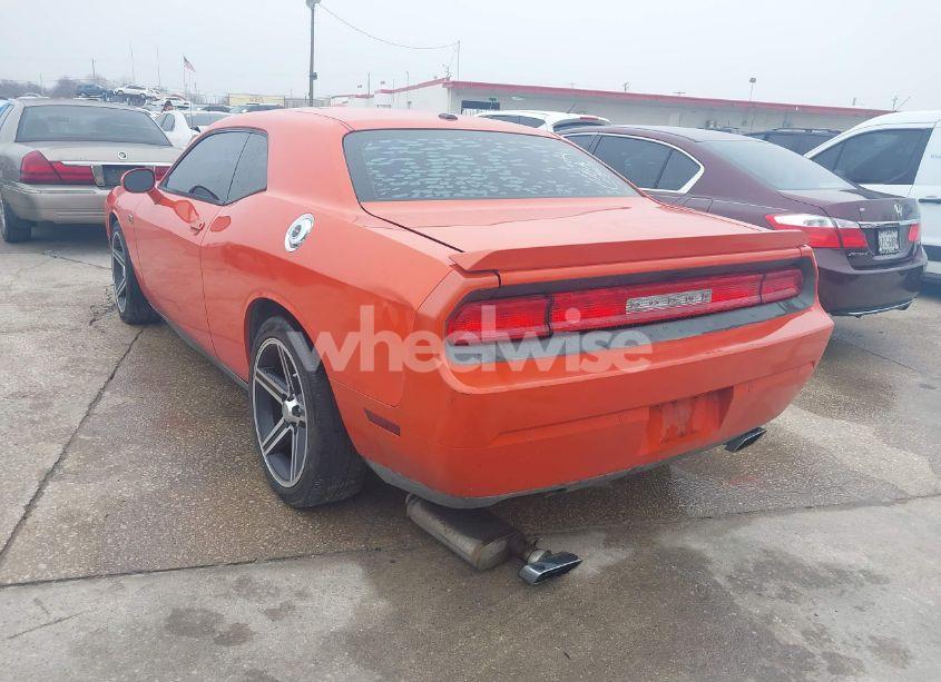 Photo 3 of 2013 Dodge Challenger R/T PLUS (VIN 2C3CDYBT2DH736550)