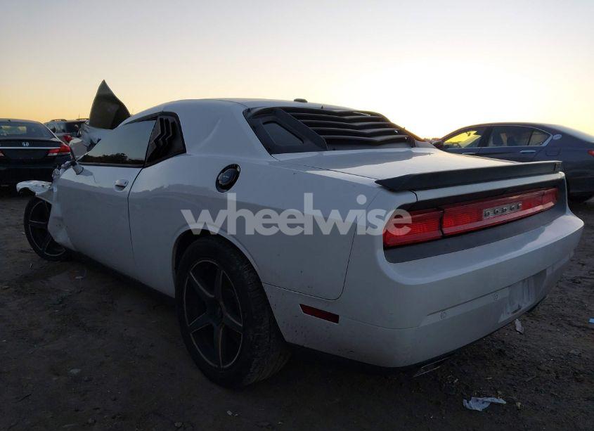 Photo 3 of 2014 Dodge Challenger SHAKER PKG (VIN 2C3CDYBT3EH231702)