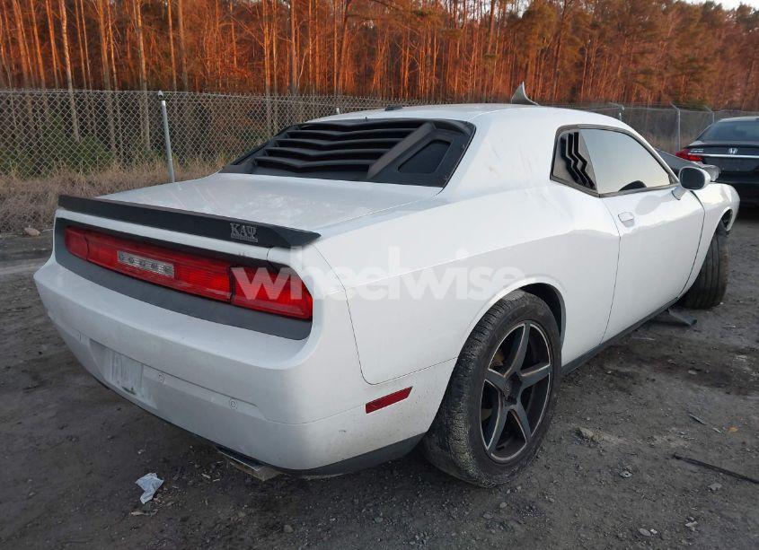 Photo 4 of 2014 Dodge Challenger SHAKER PKG (VIN 2C3CDYBT3EH231702)