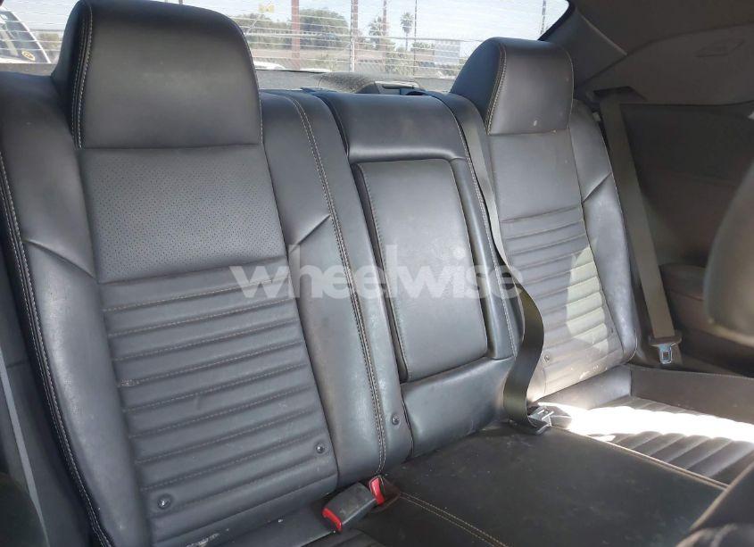 Photo 8 of 2012 Dodge Challenger R/T (VIN 2C3CDYBT4CH269081)