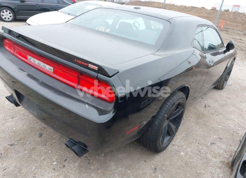 Photo 6 of 2014 Dodge Challenger R/T (VIN 2C3CDYBT6EH242063)