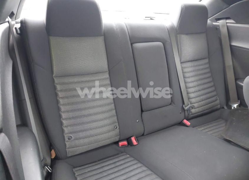 Photo 8 of 2014 Dodge Challenger R/T (VIN 2C3CDYBT6EH242063)