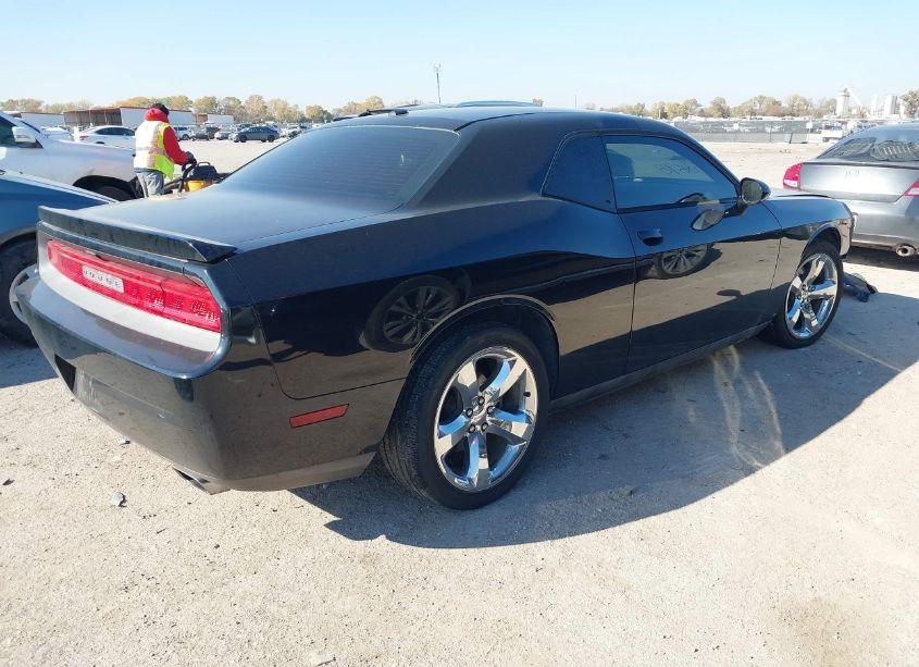 Photo 4 of 2014 Dodge Challenger R/T (VIN 2C3CDYBT7EH217074)