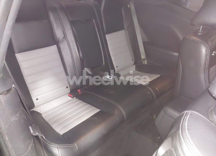 Photo 8 of 2014 Dodge Challenger R/T (VIN 2C3CDYBT8EH122555)