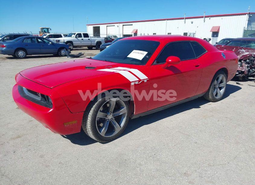 Photo 2 of 2014 Dodge Challenger R/T (VIN 2C3CDYBT8EH185395)
