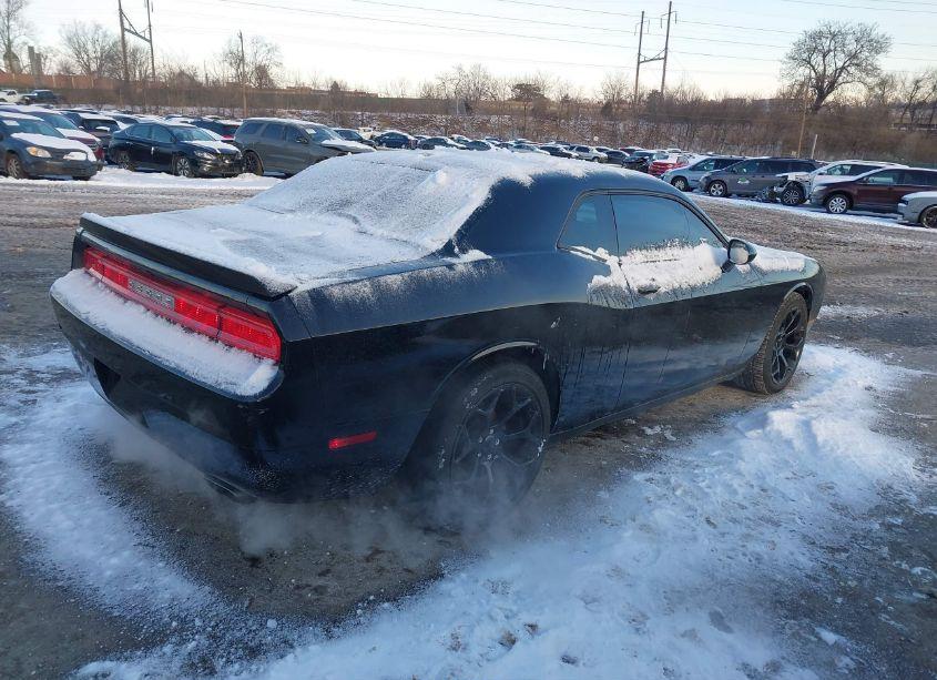 Photo 4 of 2013 Dodge Challenger R/T (VIN 2C3CDYBT9DH501076)