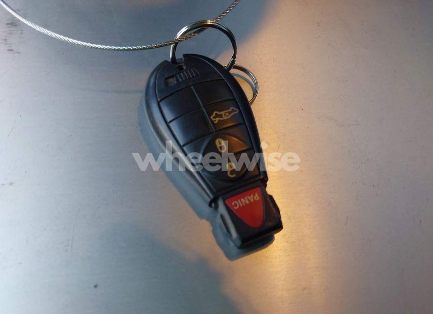 Photo 11 of 2013 Dodge Challenger R/T (VIN 2C3CDYBT9DH565280)