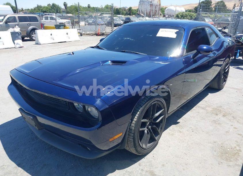 Photo 2 of 2013 Dodge Challenger R/T (VIN 2C3CDYBT9DH565280)
