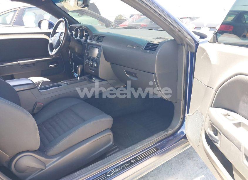 Photo 5 of 2013 Dodge Challenger R/T (VIN 2C3CDYBT9DH565280)