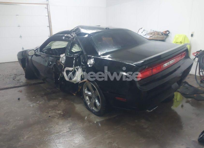 Photo 3 of 2013 Dodge Challenger R/T (VIN 2C3CDYBT9DH594276)