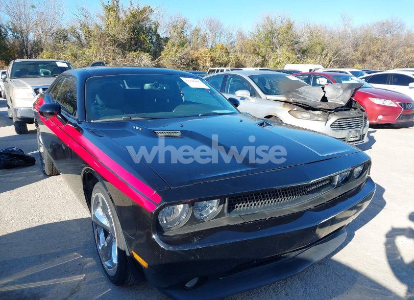 2013 Dodge Challenger R/T (VIN 2C3CDYBT9DH611271) main photo