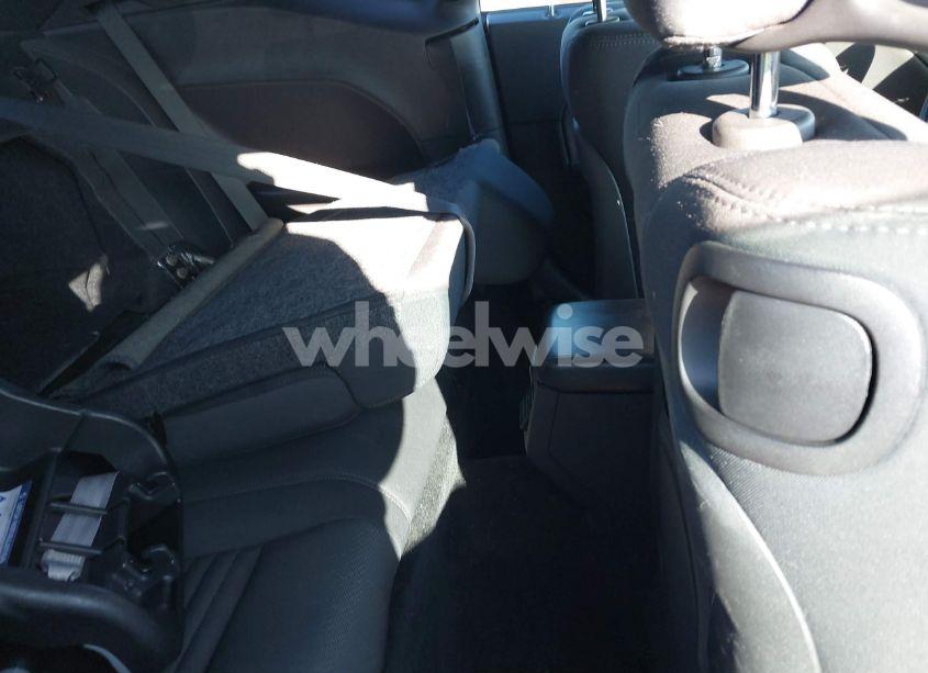 Photo 8 of 2013 Dodge Challenger R/T (VIN 2C3CDYBT9DH611271)