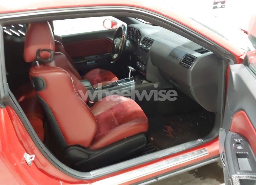 Photo 5 of 2014 Dodge Challenger R/T CLASSIC (VIN 2C3CDYBT9EH149375)