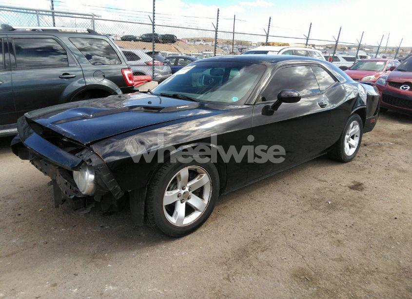 Photo 2 of 2012 Dodge Challenger R/T (VIN 2C3CDYBTXCH101753)