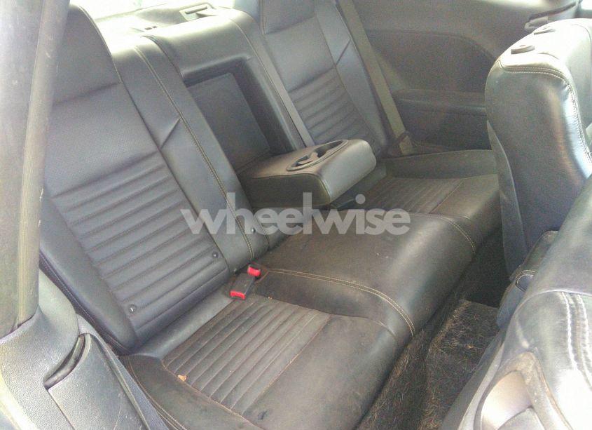 Photo 8 of 2012 Dodge Challenger R/T (VIN 2C3CDYBTXCH101753)