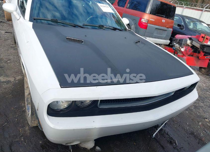 Photo 12 of 2012 Dodge Challenger (VIN 2C3CDYBTXCH127897)