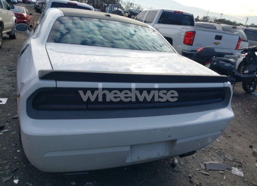 Photo 16 of 2012 Dodge Challenger (VIN 2C3CDYBTXCH127897)
