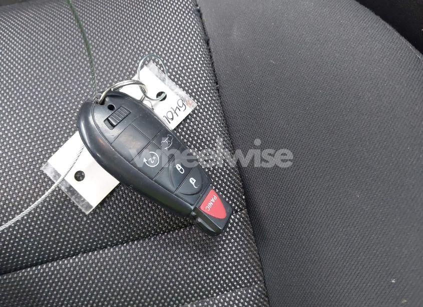 Photo 11 of 2013 Dodge Challenger R/T (VIN 2C3CDYBTXDH535785)