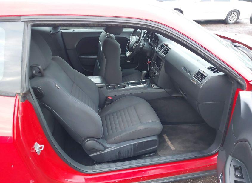 Photo 5 of 2014 Dodge Challenger R/T (VIN 2C3CDYBTXEH115526)