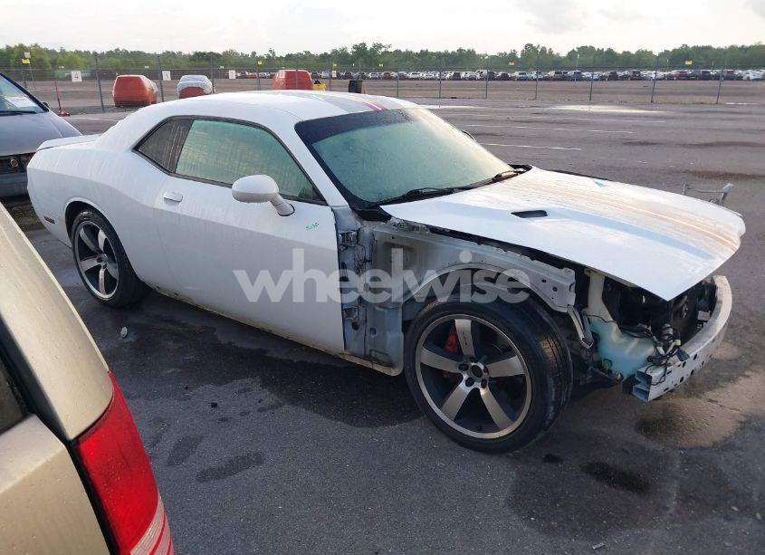 Photo 14 of 2013 Dodge Challenger SRT8 (VIN 2C3CDYCJ4DH528280)