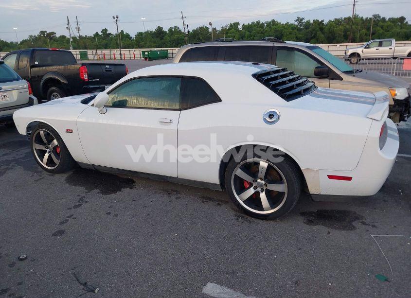 Photo 15 of 2013 Dodge Challenger SRT8 (VIN 2C3CDYCJ4DH528280)