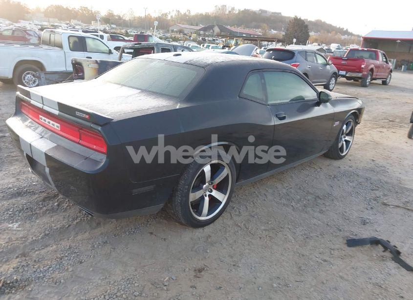 Photo 4 of 2012 Dodge Challenger SRT8 392 (VIN 2C3CDYCJ5CH121521)