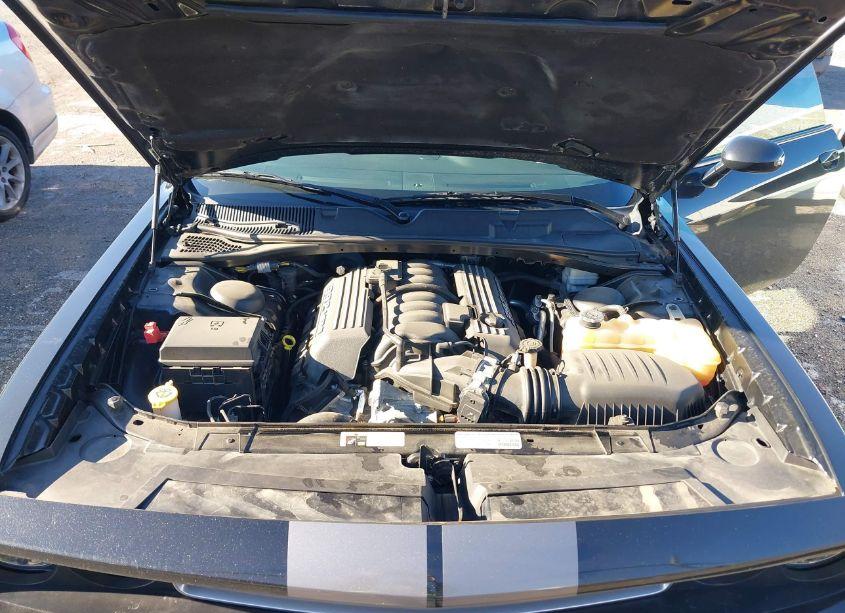 Photo 10 of 2014 Dodge Challenger SRT8 (VIN 2C3CDYCJ7EH165412)