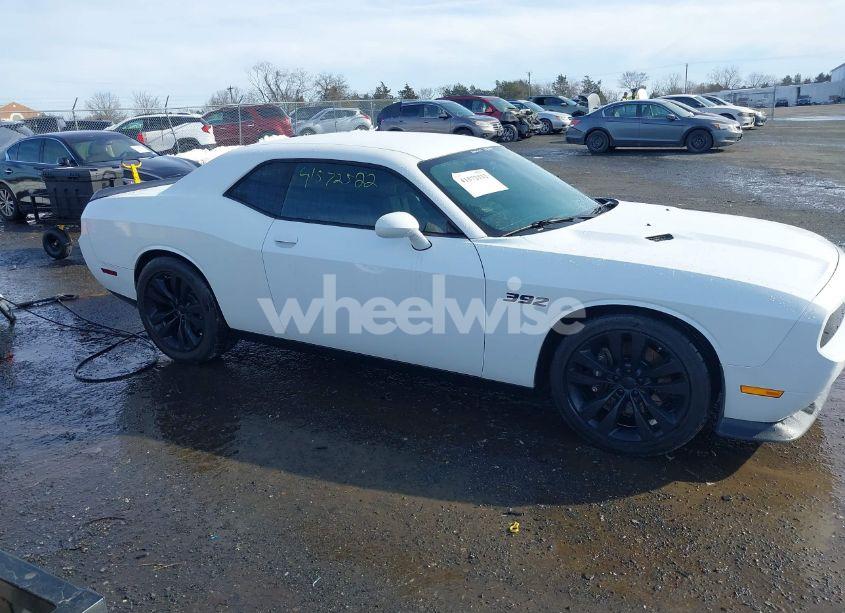 Photo 13 of 2014 Dodge Challenger SRT8 CORE (VIN 2C3CDYDJ1EH158647)