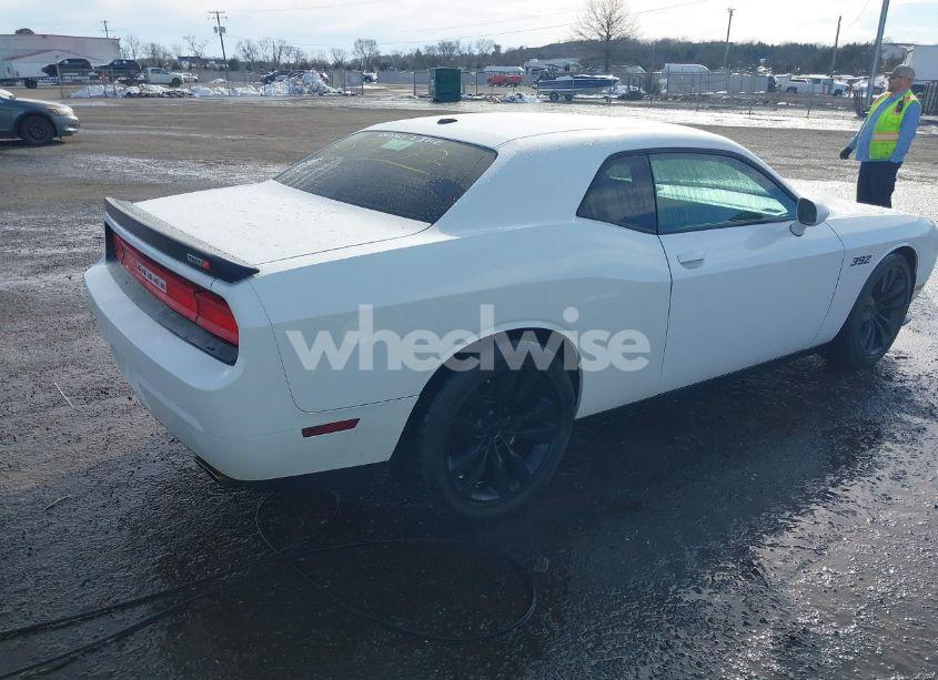 Photo 4 of 2014 Dodge Challenger SRT8 CORE (VIN 2C3CDYDJ1EH158647)