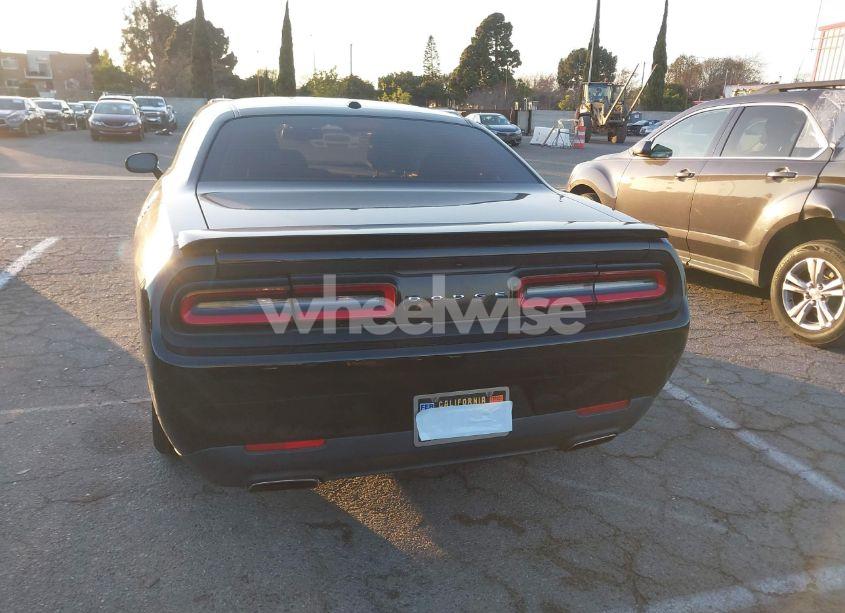 Photo 16 of 2015 Dodge Challenger SXT (VIN 2C3CDZAG0FH733370)