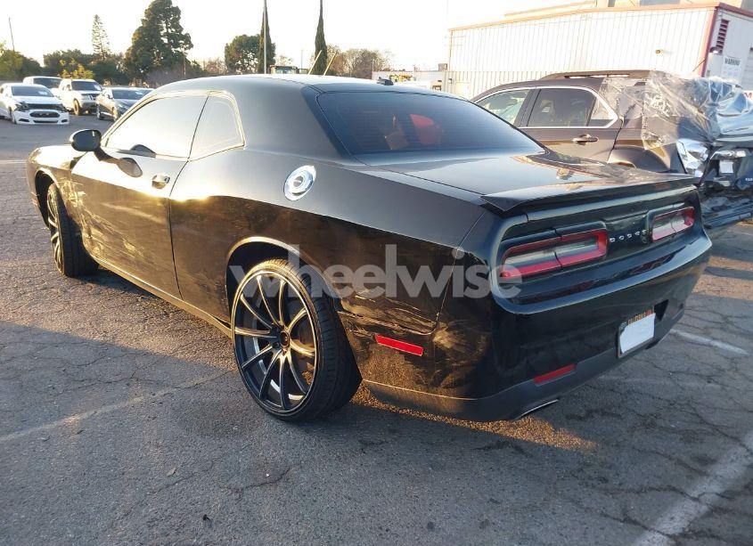 Photo 3 of 2015 Dodge Challenger SXT (VIN 2C3CDZAG0FH733370)