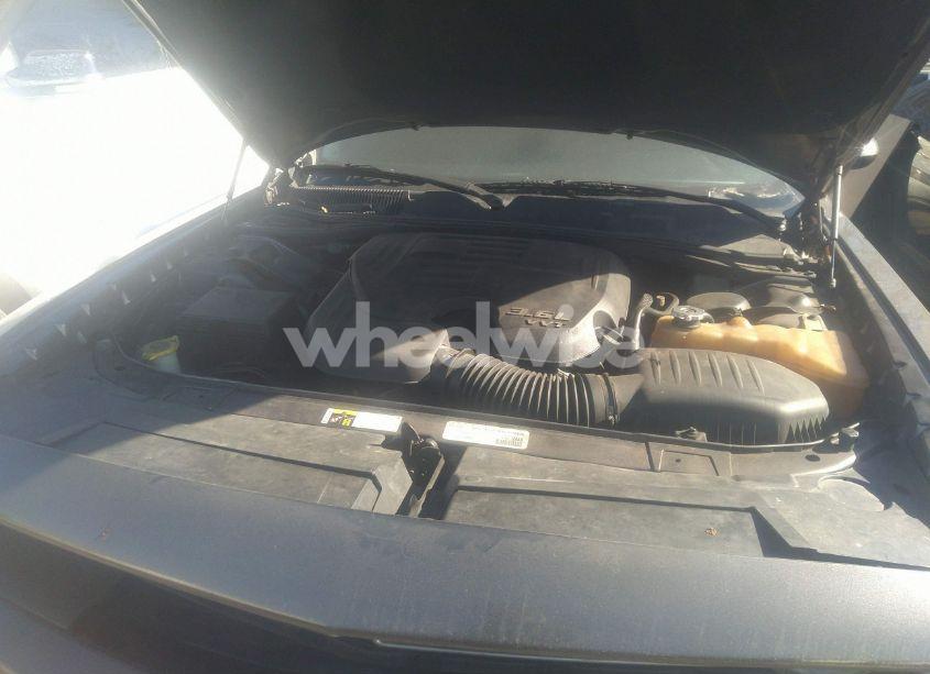 Photo 10 of 2015 Dodge Challenger SXT (VIN 2C3CDZAG0FH773786)