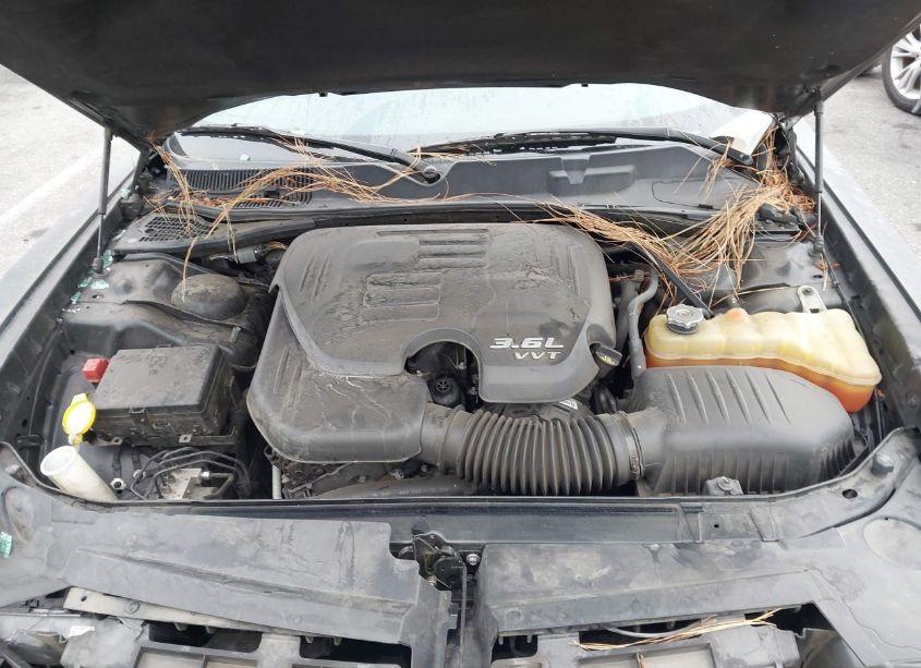 Photo 10 of 2015 Dodge Challenger SXT (VIN 2C3CDZAG0FH816409)