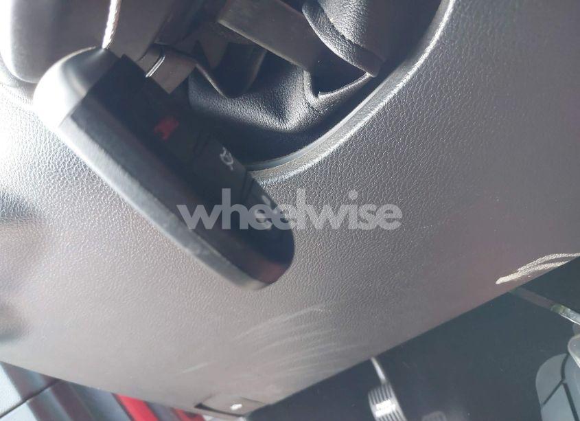 Photo 11 of 2016 Dodge Challenger SXT (VIN 2C3CDZAG0GH184352)