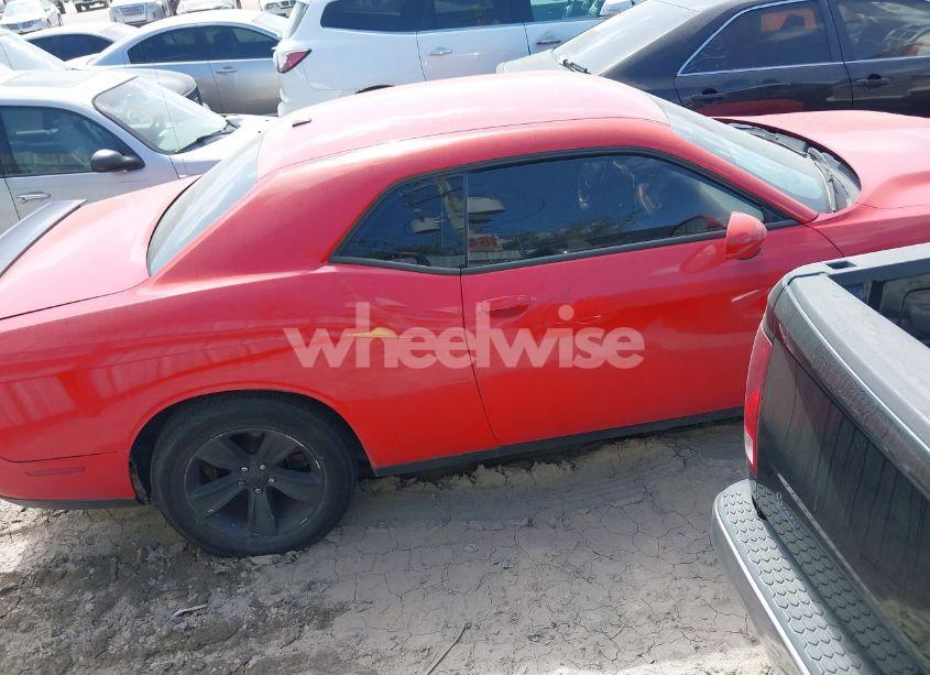 Photo 13 of 2016 Dodge Challenger SXT (VIN 2C3CDZAG0GH184352)