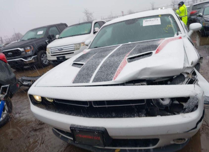 Photo 12 of 2016 Dodge Challenger SXT (VIN 2C3CDZAG0GH289408)