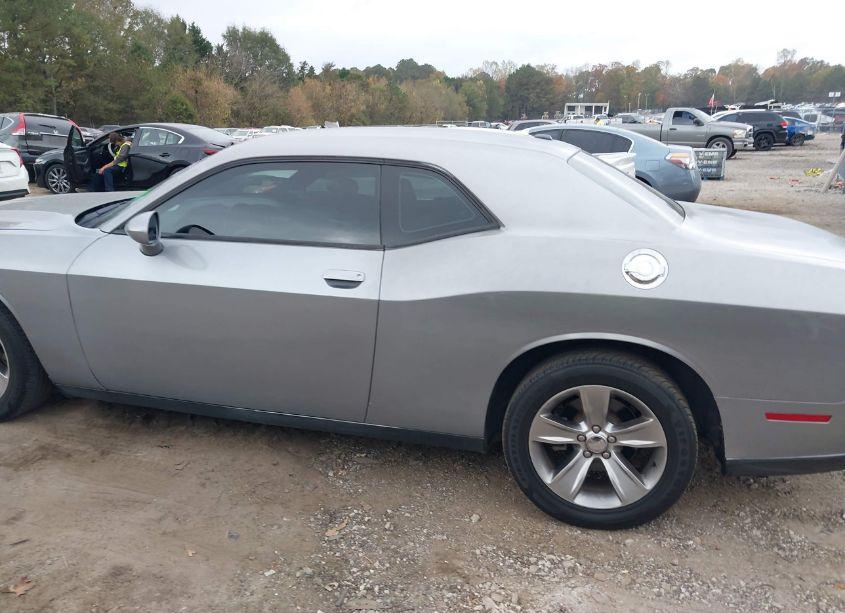 Photo 14 of 2017 Dodge Challenger SXT (VIN 2C3CDZAG0HH550232)