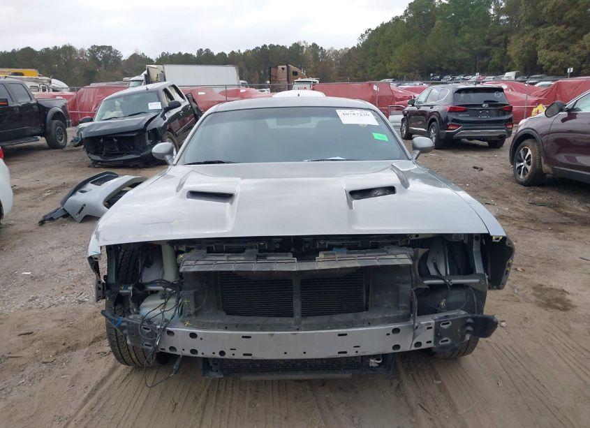 Photo 6 of 2017 Dodge Challenger SXT (VIN 2C3CDZAG0HH550232)