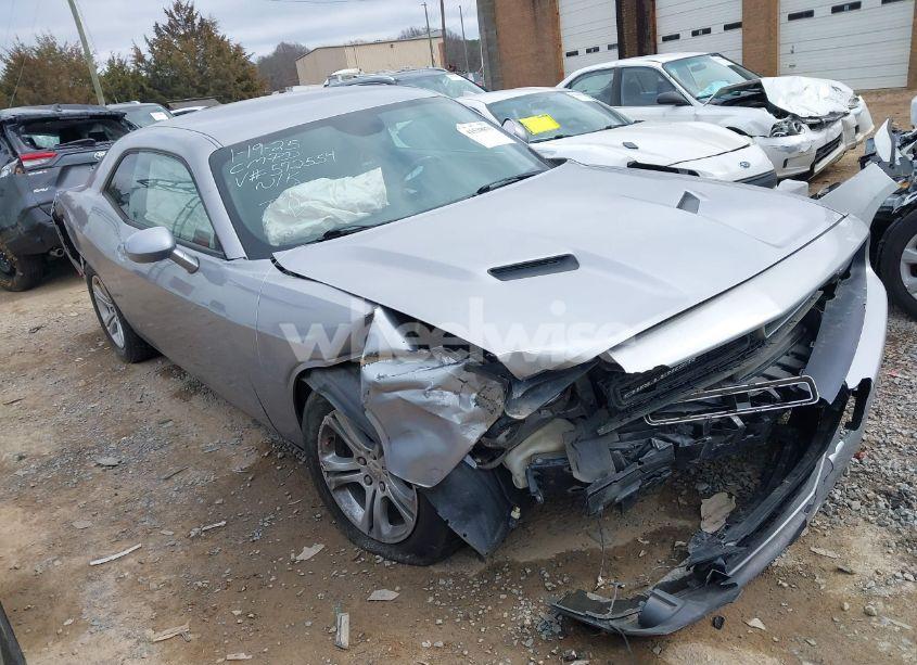 2017 Dodge Challenger SXT (VIN 2C3CDZAG0HH572554) main photo