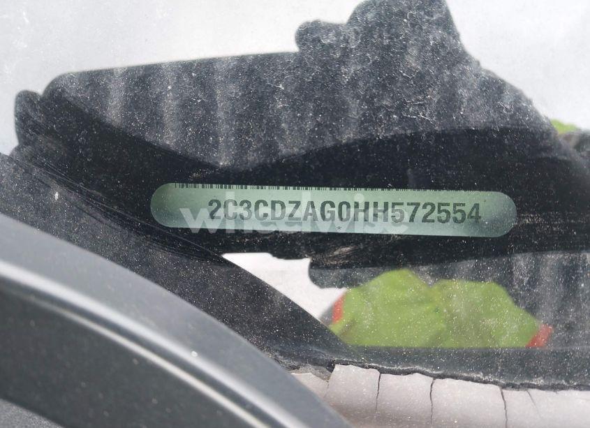 Photo 9 of 2017 Dodge Challenger SXT (VIN 2C3CDZAG0HH572554)