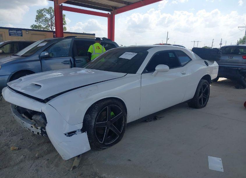 Photo 15 of 2019 Dodge Challenger SXT (VIN 2C3CDZAG0KH672225)