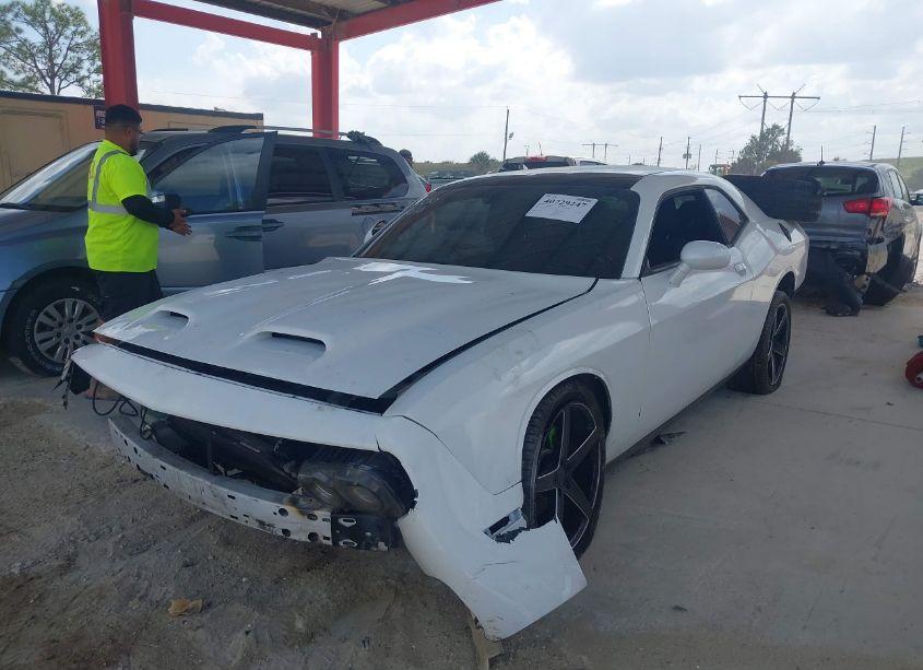 Photo 2 of 2019 Dodge Challenger SXT (VIN 2C3CDZAG0KH672225)