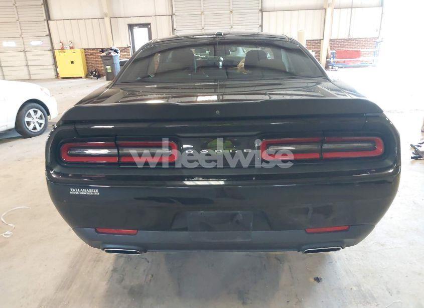 Photo 16 of 2019 Dodge Challenger SXT (VIN 2C3CDZAG0KH743939)