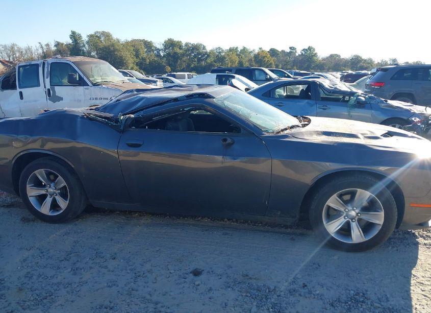 Photo 13 of 2019 Dodge Challenger SXT (VIN 2C3CDZAG0KH746582)