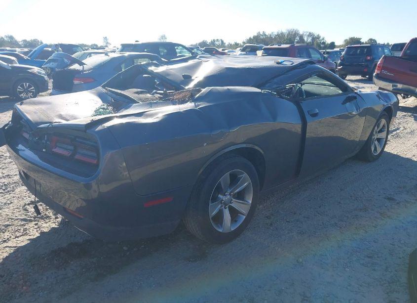 Photo 4 of 2019 Dodge Challenger SXT (VIN 2C3CDZAG0KH746582)