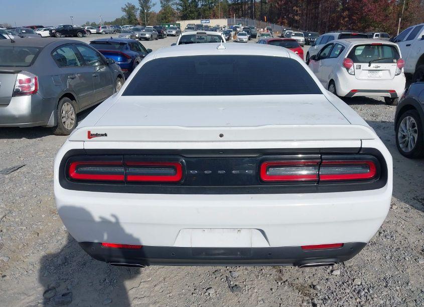Photo 16 of 2020 Dodge Challenger SXT (VIN 2C3CDZAG0LH231437)